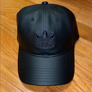 Adidas leather black hat